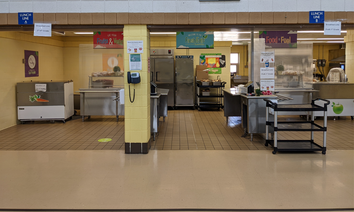 Cafeteria (with kitchen)